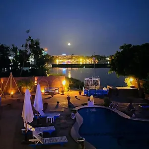 Hotel Al Baeirat